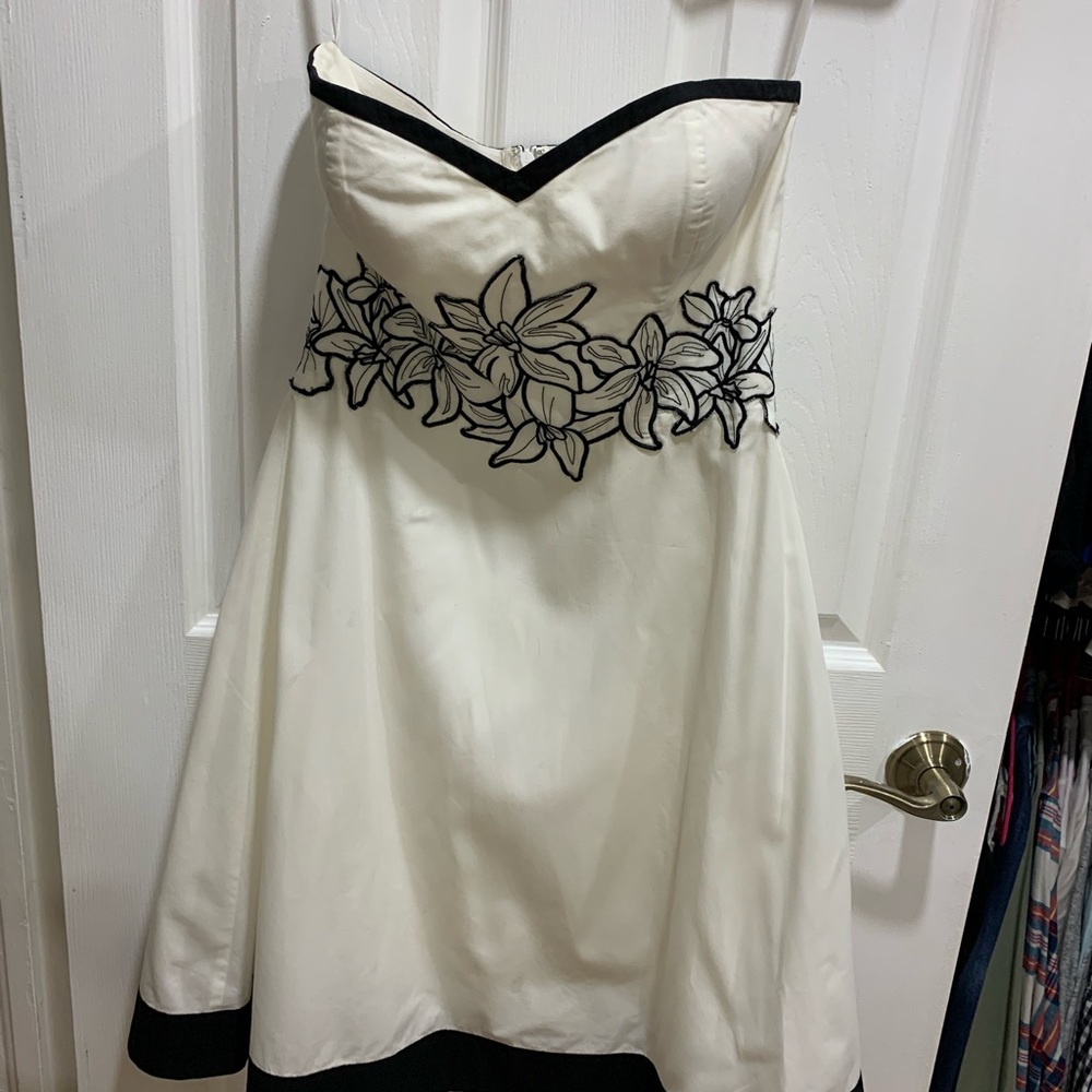 White House black market dress